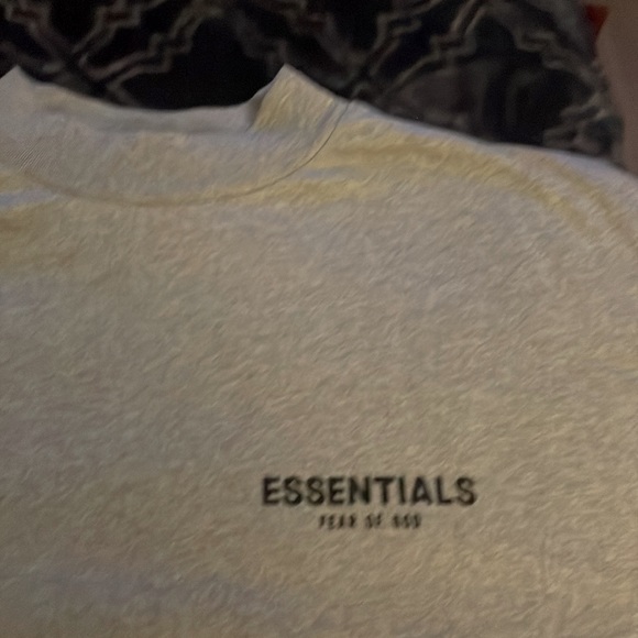 Men’s “Essentials Fear of God” long sleeve shirt. 100% cotton, thick crewneck - Picture 1 of 2
